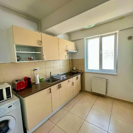 Scoica Alba Nord Summerland